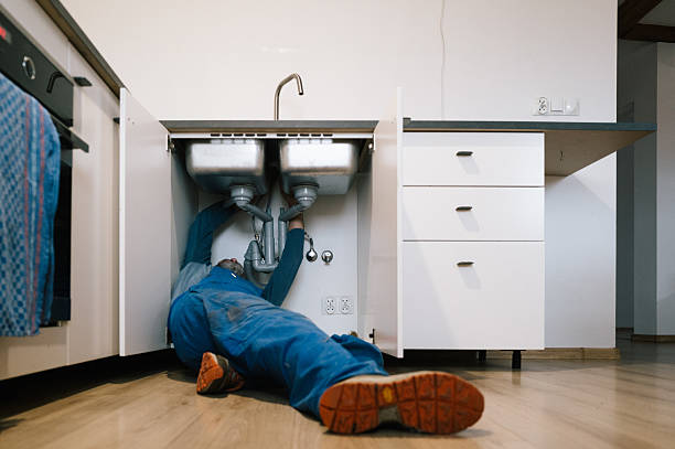 Professional Pipe Repair technician working in Mount Morris, IL